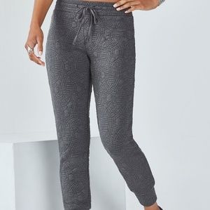 Fabletics Hamilton cuff sweatpants